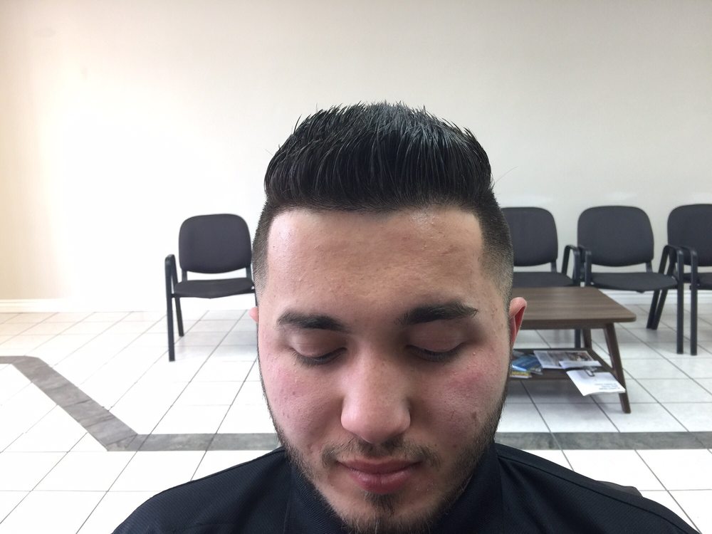 Mathew Hair Cuts Logo