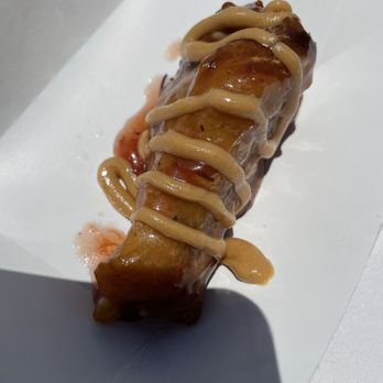 Taste of Buffalo - The Dalmatia Hotel: Peanut Butter & Jelly Wing 2/10 - Festivals Near Me - Buffalo, New York