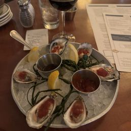 East and west coast oysters
