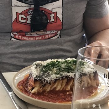 La Palma - 100 layer lasagna - Italian Near Me - Toronto, Ontario La Palma - 100 layer lasagna - Italian Near Me - Toronto, Ontario