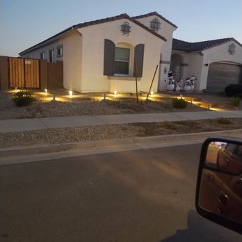 Felix Landscape - Front lighting - Landscaping Near Me