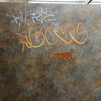 Ralphs - Graffiti on the wall - Grocery Near Me - Los Angeles, California