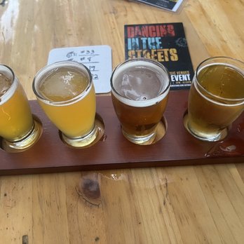 Piñon Bottle - Beer Bar Near Me - Reno, Nevada Piñon Bottle - Beer Bar Near Me - Reno, Nevada