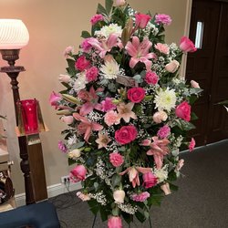 Elizondo Flower Shop