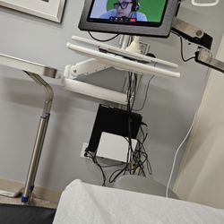 Baptist Health Urgent Care | Plantation - The face of the chic who tried to BS and overcharge me-telling me it was $349 when it was supposed to be $199