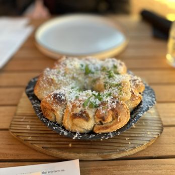 Truly Pizza - Garlic Pull Apart Bread - Pizza Near Me - Dana Point, California Truly Pizza - Garlic Pull Apart Bread - Pizza Near Me - Dana Point, California