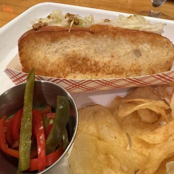 Camp DeForest - Yum! Butter toasted buns! - Hotels Near Me - Lincolnville, Maine