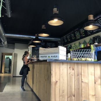 Juice Dudes - Juice Bars & Smoothies Near Me - Barcelona, B Juice Dudes - Juice Bars & Smoothies Near Me - Barcelona, B