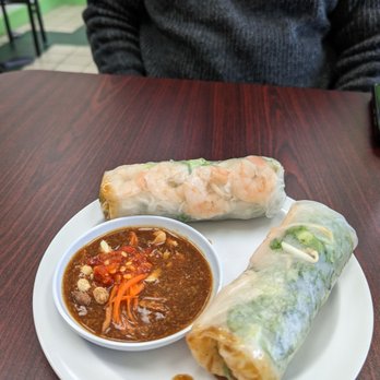 Pho 79 - Shrimp spring rolls - Vietnamese Near Me - North Charleston, South Carolina