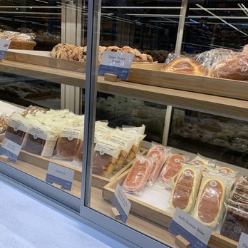 Paris Baguette - Desert bar - Bakeries Near Me - Phoenix, Arizona Paris Baguette - Desert bar - Bakeries Near Me - Phoenix, Arizona