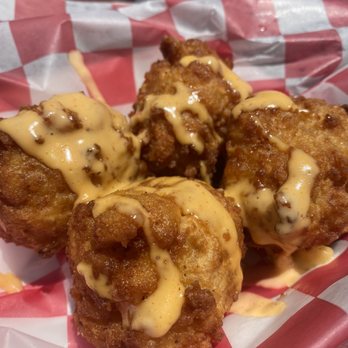 Pinellas Ale Works - Mac N Cheese bites from their food truck - Bars Near Me - Saint Petersburg, Florida Pinellas Ale Works - Mac N Cheese bites from their food truck - Bars Near Me - Saint Petersburg, Florida