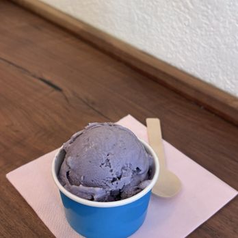 Lafayette Scoop - Ube Ice Cream - Ice Cream & Frozen Yogurt Near Me - Lafayette, California Lafayette Scoop - Ube Ice Cream - Ice Cream & Frozen Yogurt Near Me - Lafayette, California