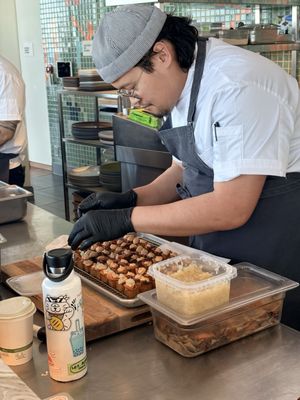 Salesforce Tower by null