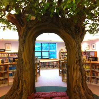 Wallingford Public Library - Libraries Near Me - Wallingford, Connecticut