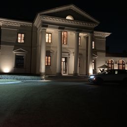 RH exterior entryway