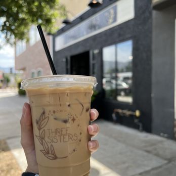 Three Sisters Coffee & Tea - Vanilla bean oat milk latte - Coffee & Tea Near Me - Burbank, California Three Sisters Coffee & Tea - Vanilla bean oat milk latte - Coffee & Tea Near Me - Burbank, California