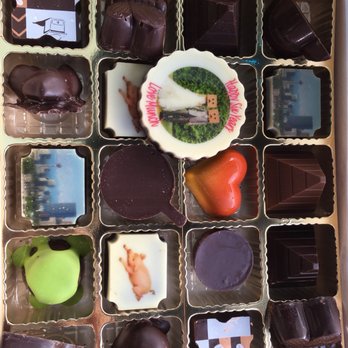 Epiphanie Chocolate - Assorted box with one custom chocolate - Chocolatiers & Shops Near Me - Calgary, Alberta