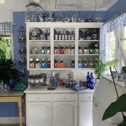 The Blue And White Teapot - Tea