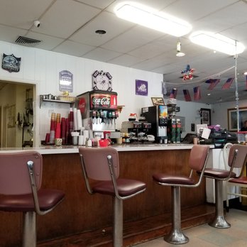 Benbrook Cafe - Counter - Cafes Near Me - Fort Worth, Texas Benbrook Cafe - Counter - Cafes Near Me - Fort Worth, Texas