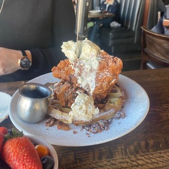 Fat Cat - Jack & Coke Chicken and Waffles - Cocktail Bars Near Me - Chicago, Illinois Fat Cat - Jack & Coke Chicken and Waffles - Cocktail Bars Near Me - Chicago, Illinois
