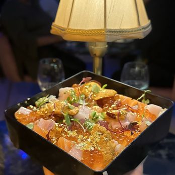 Jade Beverly Hills - Jewelry box chirashi - Japanese Near Me - Beverly Hills, California Jade Beverly Hills - Jewelry box chirashi - Japanese Near Me - Beverly Hills, California