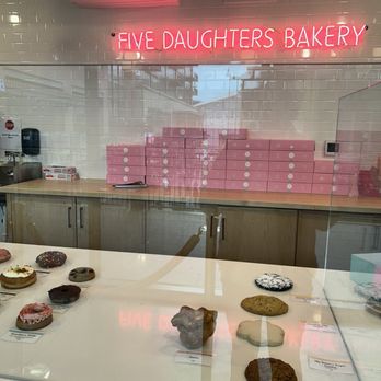 FIVE DAUGHTERS BAKERY - Updated November 2024 - 68 Photos & 30 Reviews