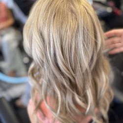 The Ins Hair Salon