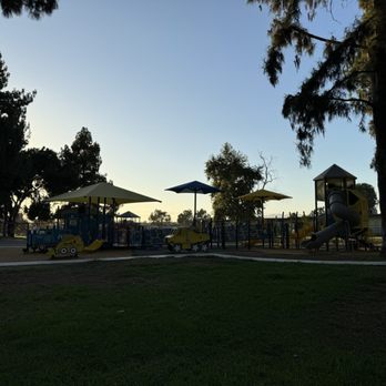 Koch Park - Big playground during evening hours. 1st timer here 08.14.24 - Parks Near Me - Placentia, California Koch Park - Big playground during evening hours. 1st timer here 08.14.24 - Parks Near Me - Placentia, California