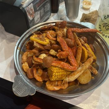 Cap't Loui - Seafood boil with shrimp and crab legs - Seafood Near Me - Cupertino, California