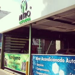 Nitro Estación - Una parte de la fachada.