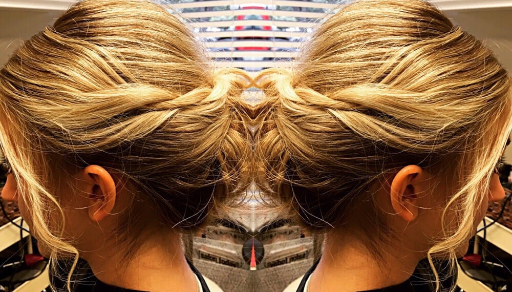 Style Me Chic Hairstyling By Carley Logo