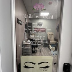 Nails by TuChi
