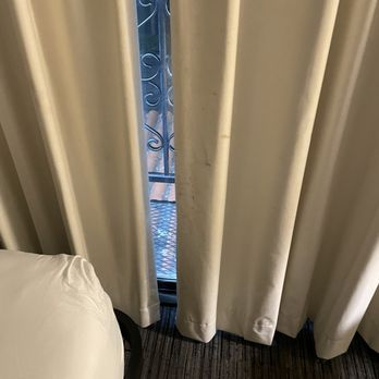 Vanllee Hotel & Suites - Stains on the curtains and build up dust - Hotels Near Me - Covina, California
