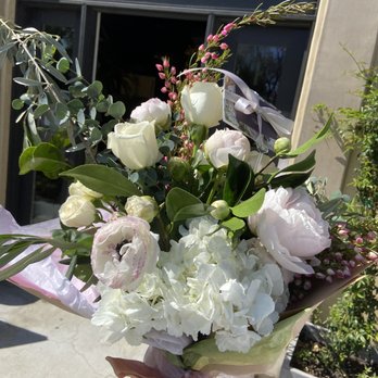 In Its Time - Florists Near Me - San Marino, California
