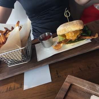 Paddlefish - Crab cake BLT - Seafood Near Me - Orlando, Florida