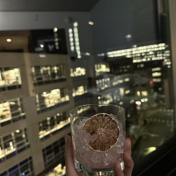 Moxy Seattle Downtown - Hotels Near Me - Seattle, Washington