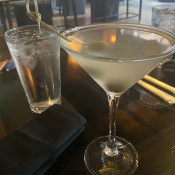 Cafe Santorini - Dirty Martini - Italian Near Me - Pasadena, California