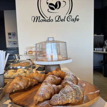 Mondo Del Cafe - Croissants - Bakeries Near Me - Aurora, Ontario
