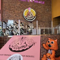 Voodoo Doughnut - Very friendly staff and donuts made right on spot!