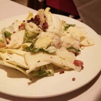 Petterinos - Salad of the day - American Near Me - Chicago, Illinois Petterinos - Salad of the day - American Near Me - Chicago, Illinois
