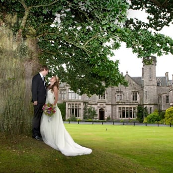 Roxburghe Hotel - front of estate big tree - Hotels Near Me - Kelso, SCB