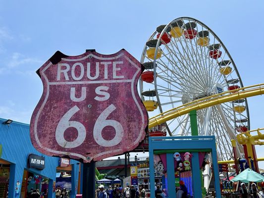 Pacific Park on the Santa Monica Pier by null