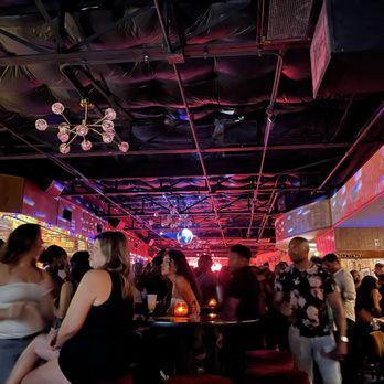 Double D Bar - Cocktail Bars Near Me - Dallas, Texas Double D Bar - Cocktail Bars Near Me - Dallas, Texas