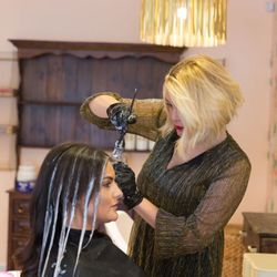 Wishbone Beauty Lounge