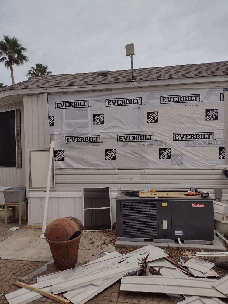 Slide of Universal Tech Service