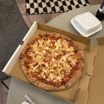 Gepetto's Pizza - Pizza Near Me - Sugar Land, Texas