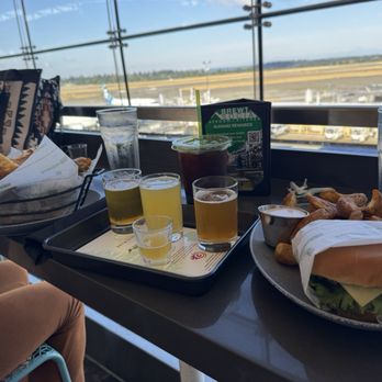 Brewtop Social - Brewpubs Near Me - SeaTac, Washington