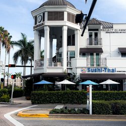 Sushi-Thai Downtown - Exterior