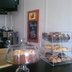 Graba Java Internet Cafe - Delicious new muffins!!!