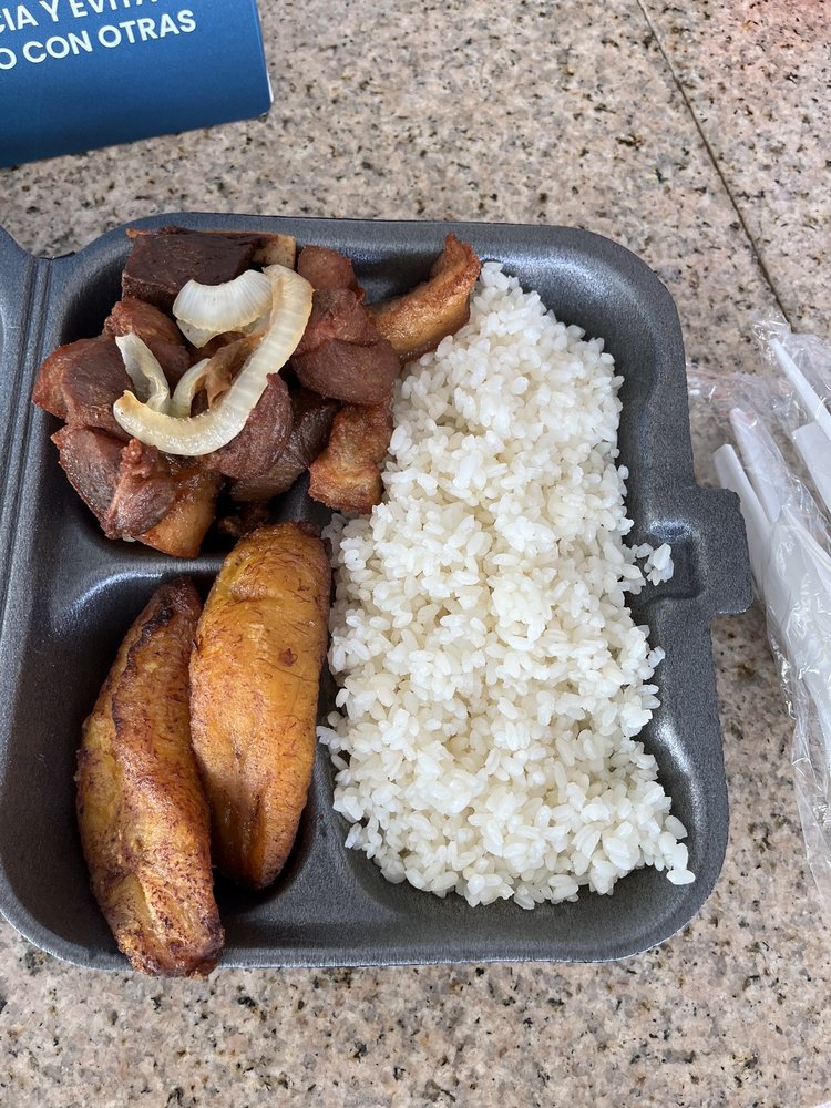 CAFETERÍA TURABO GARDENS Av. Turabo S/N, Turabo Gardens, Puerto Rico